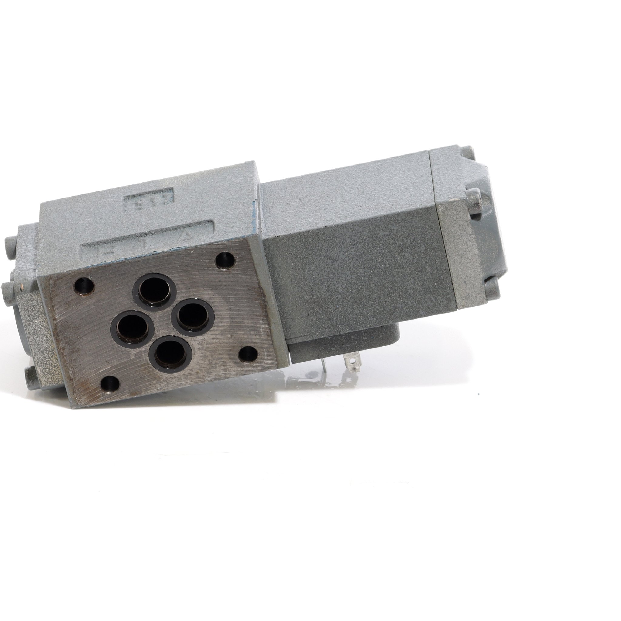 Directional valve  Used